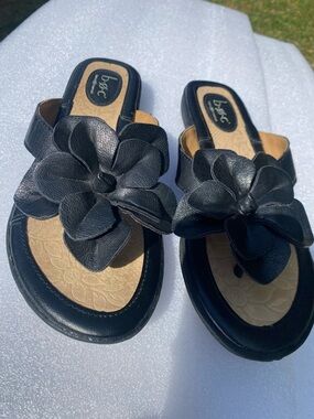 B.O.C  Born  concept sandal size 9